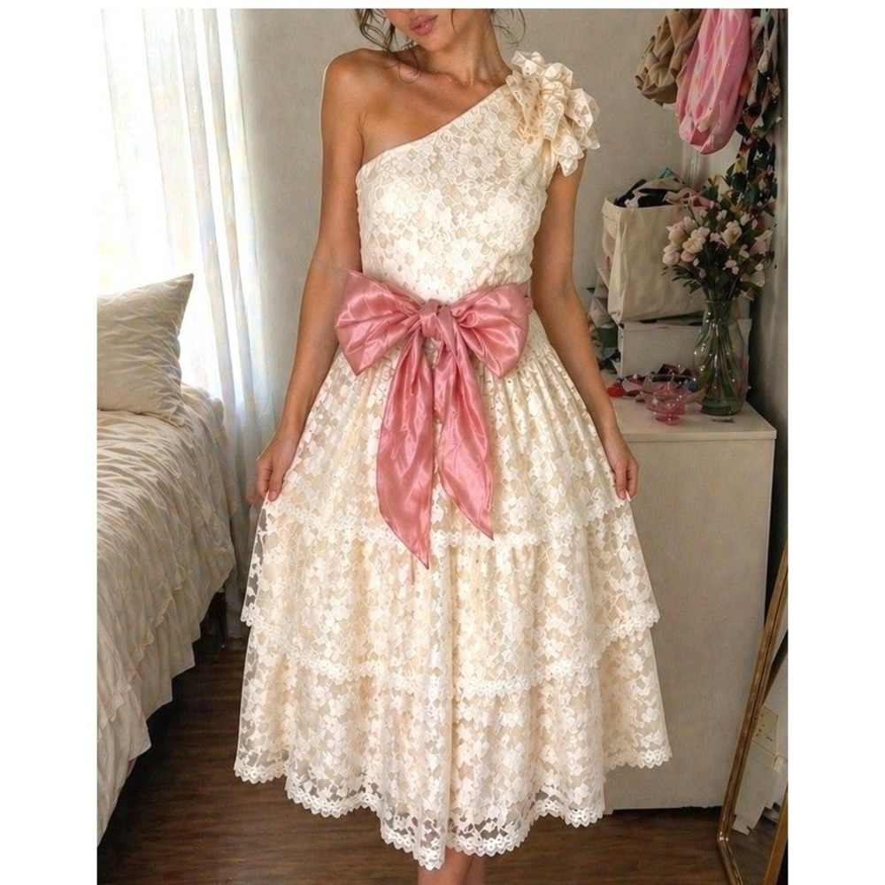 Vintage 80s Ivory Lace Tiered Dress Romantic Gunne Sax Style Cottagecore XS